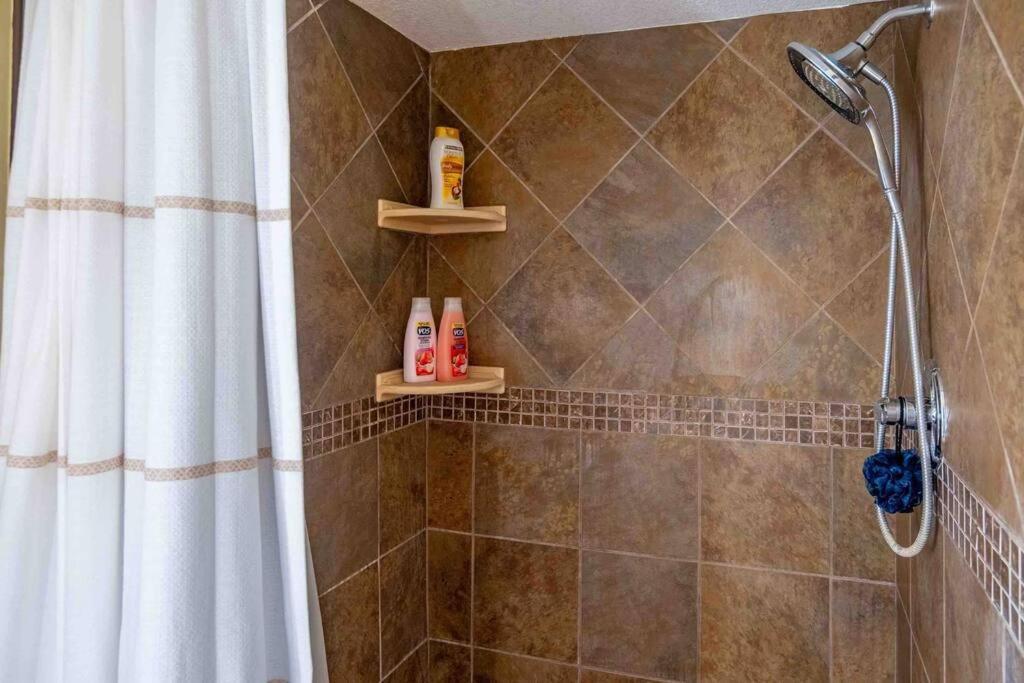 3Bdr2Bath Home In Lutz Close To Tampa, 20 Min To Stadium, Airport المظهر الخارجي الصورة