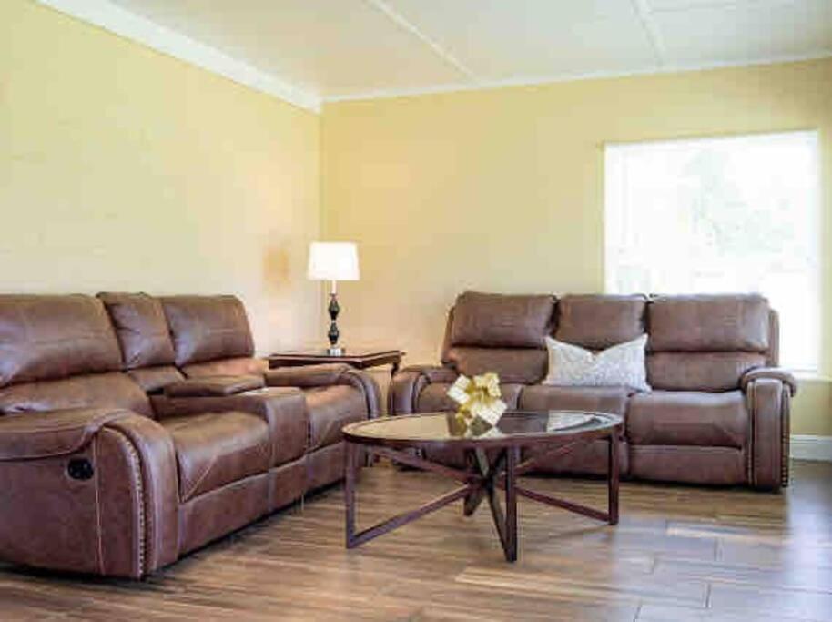 3Bdr2Bath Home In Lutz Close To Tampa, 20 Min To Stadium, Airport المظهر الخارجي الصورة