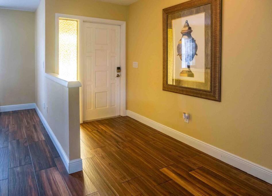 3Bdr2Bath Home In Lutz Close To Tampa, 20 Min To Stadium, Airport المظهر الخارجي الصورة
